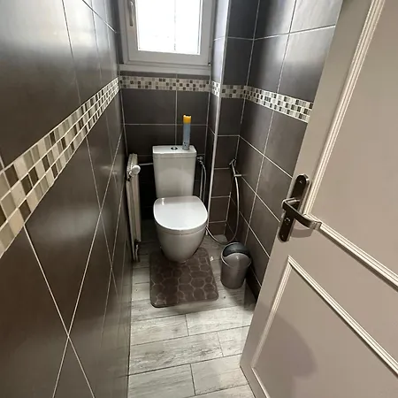 Spacieuse Et Agreable A Sejourner Vila *